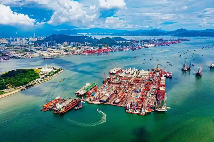 Weite's Safety Monitoring System was successfully applied on a 300T Gantry Crane in a Shipyard of Shenzhen China Merchants Group