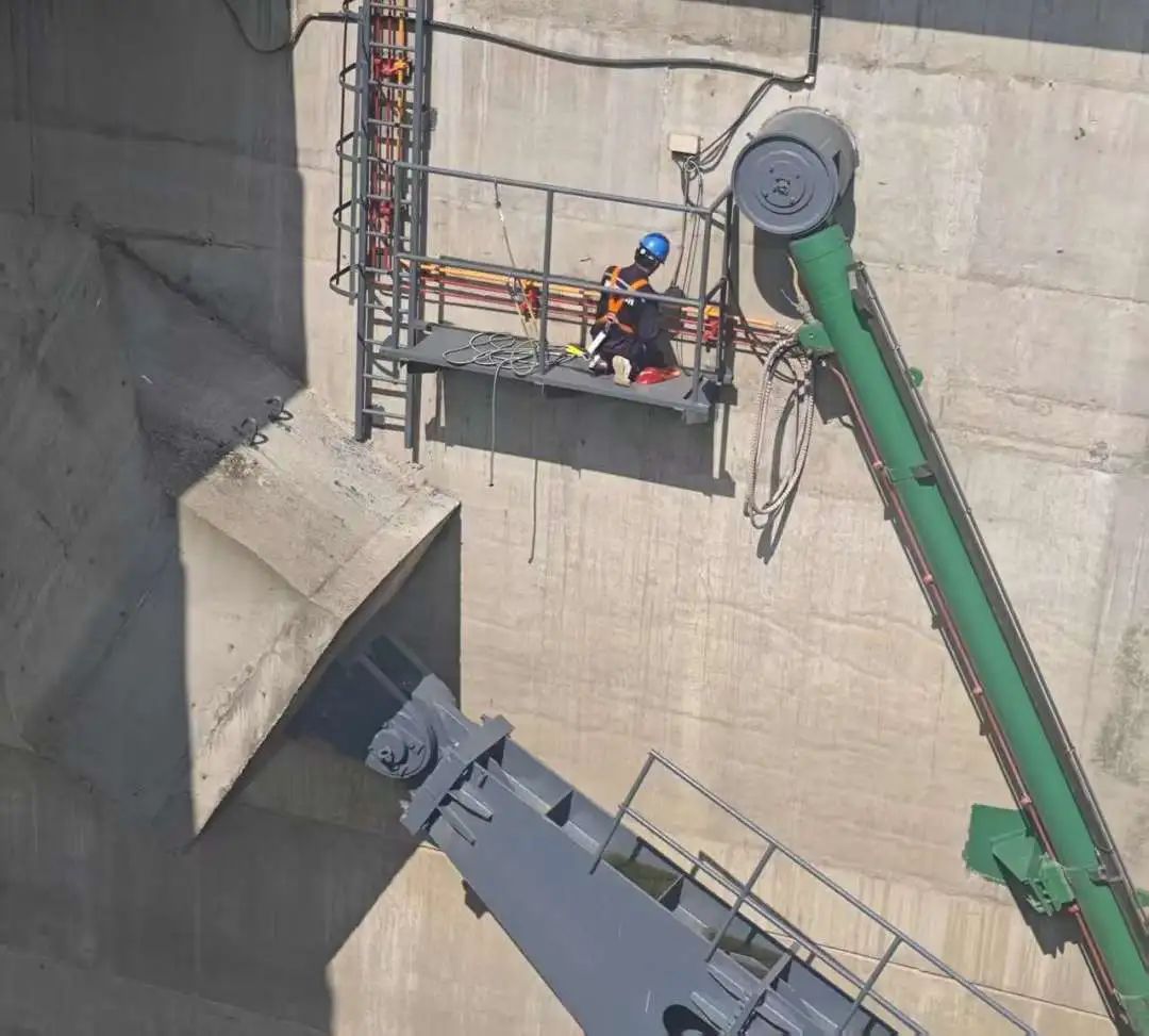 WTAU's Xinglong Water Conservancy Project Arc Gate Opening Meter Project Successfully Accepted