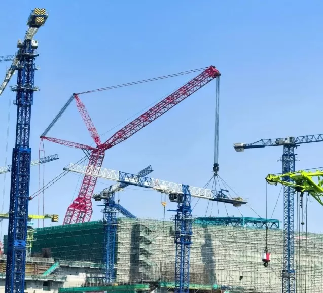 The Weite Anti-collision System is installed on a 2,000-ton crawler crane to help a nuclear power construction project
